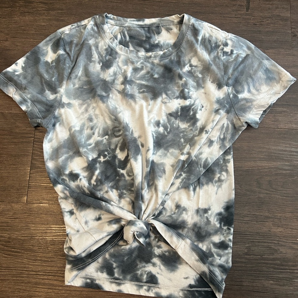 Tie-Dye Gray Women's Top